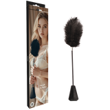 Crop with Big Feathers-CN-738300762